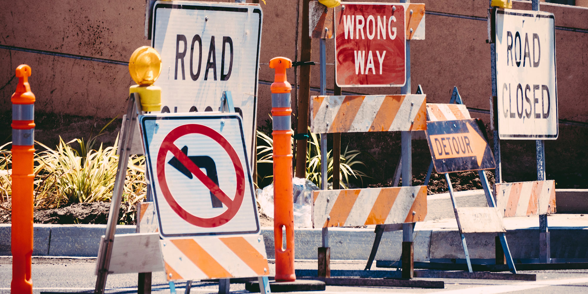 Road Closed Signs