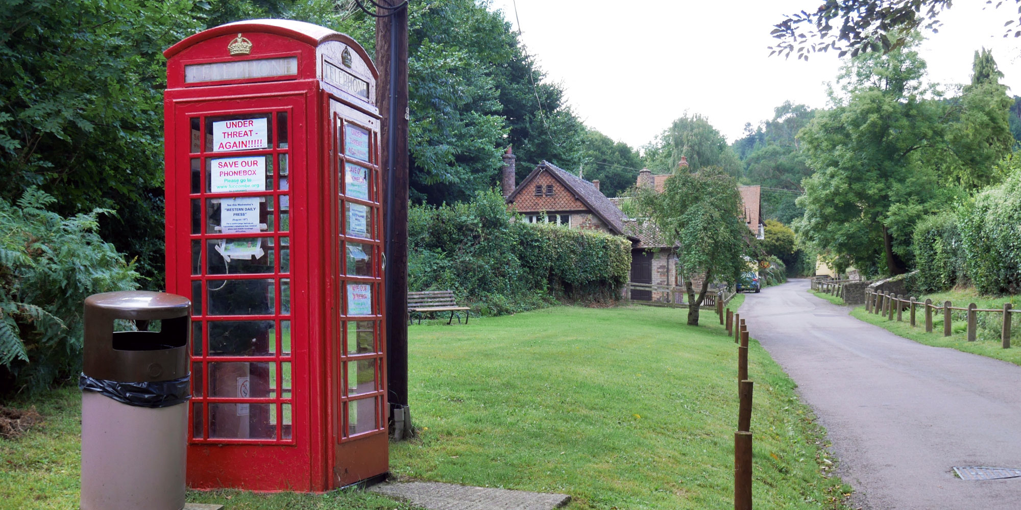 Luccombe phone box - photo by Eric